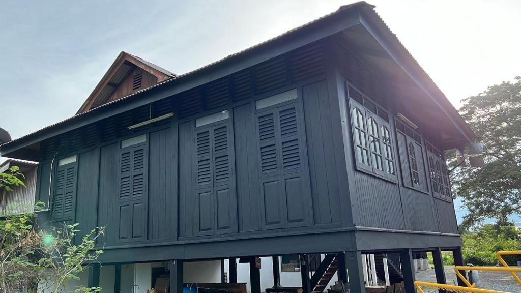Kejora Homestay كانجار المظهر الخارجي الصورة
