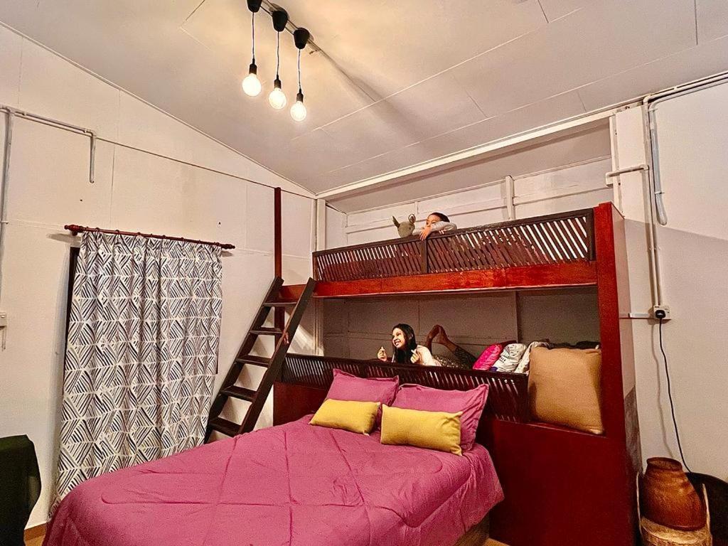 Kejora Homestay كانجار المظهر الخارجي الصورة