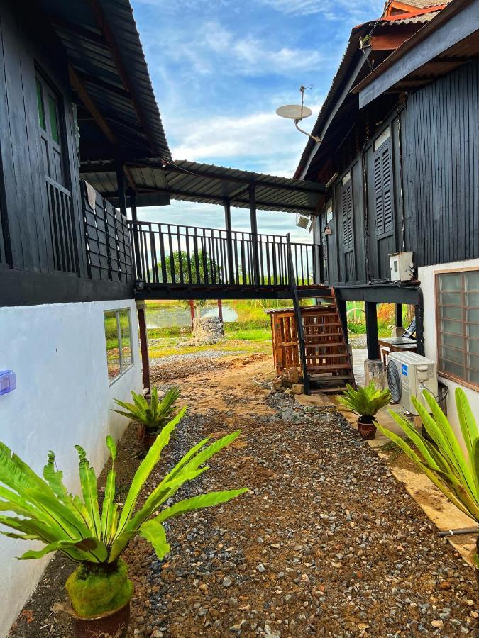 Kejora Homestay كانجار المظهر الخارجي الصورة