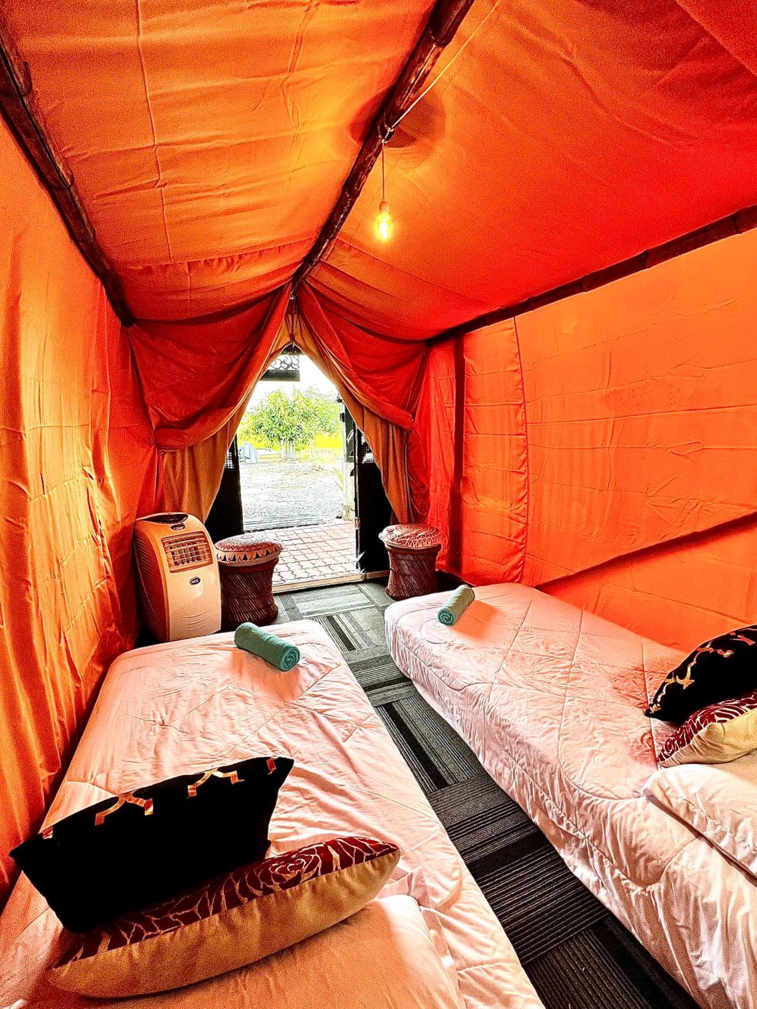 Kejora Homestay كانجار المظهر الخارجي الصورة
