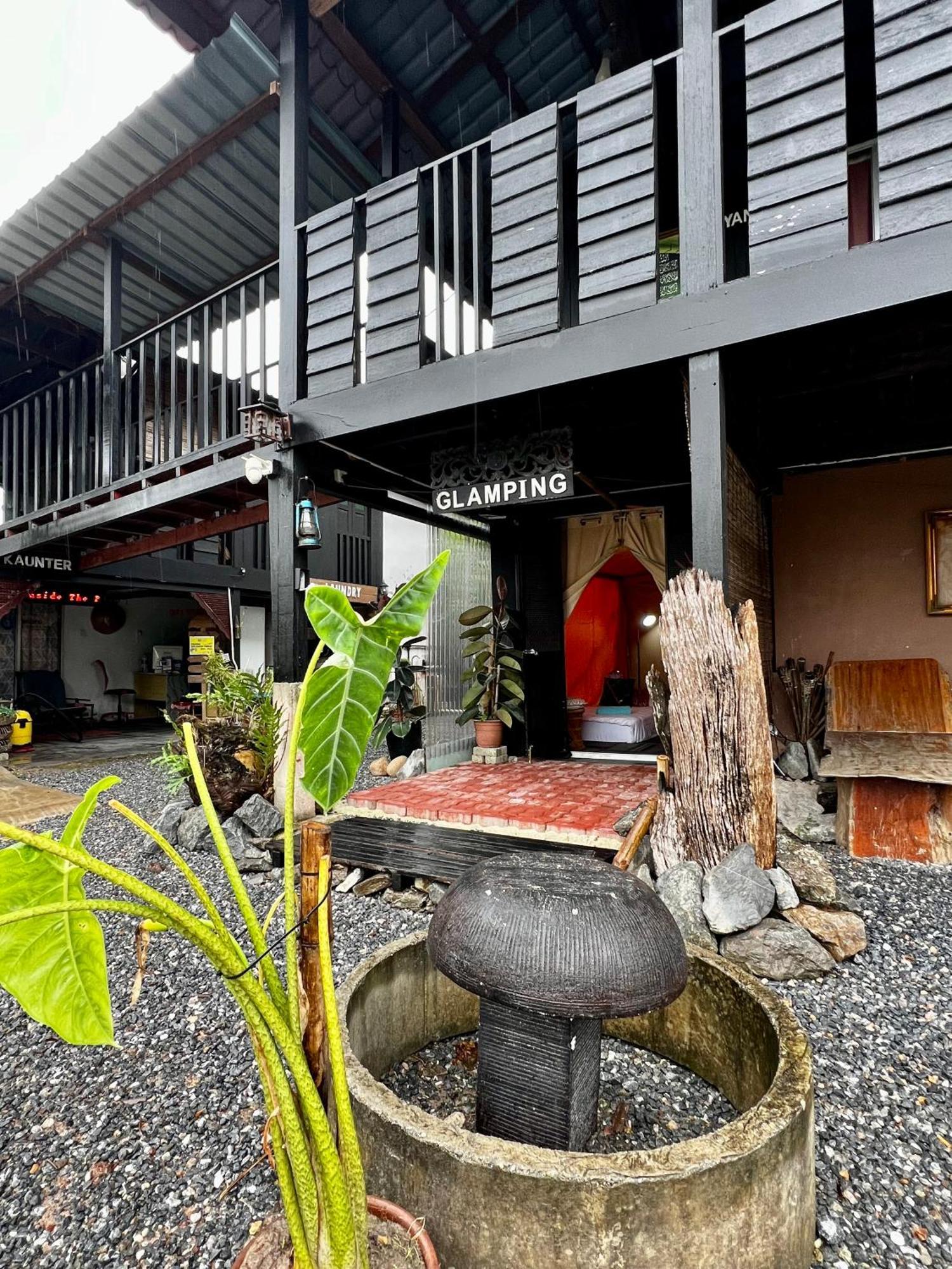 Kejora Homestay كانجار المظهر الخارجي الصورة