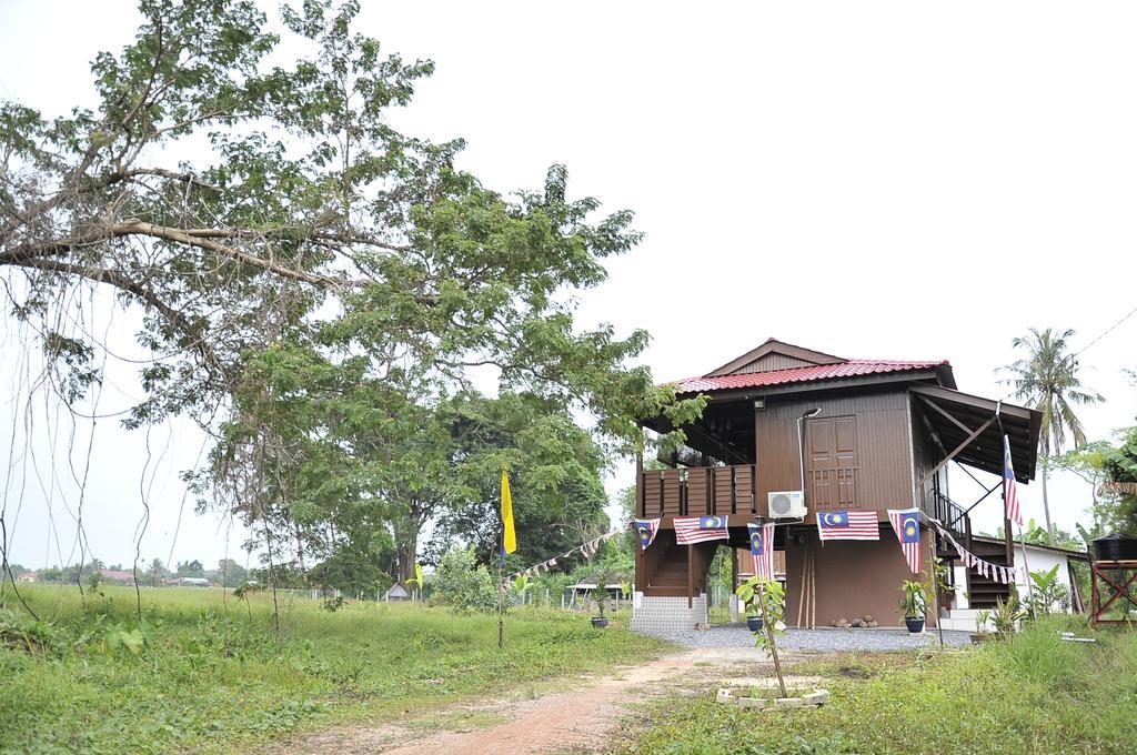 Kejora Homestay كانجار المظهر الخارجي الصورة