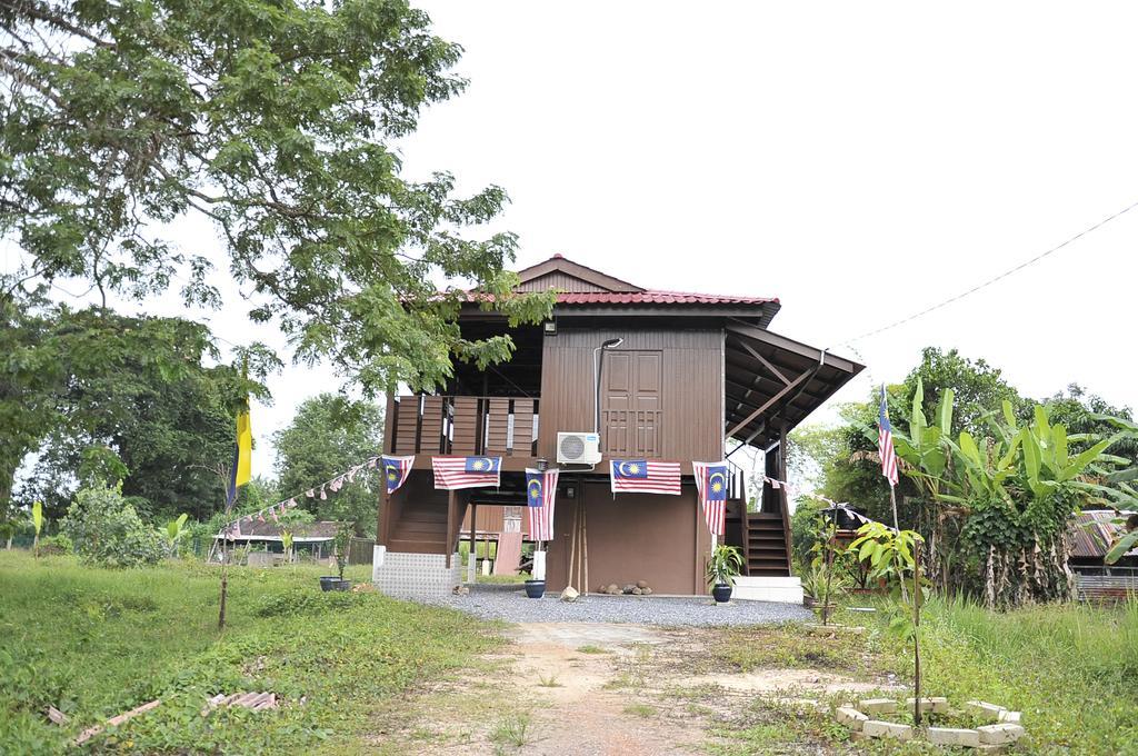 Kejora Homestay كانجار المظهر الخارجي الصورة